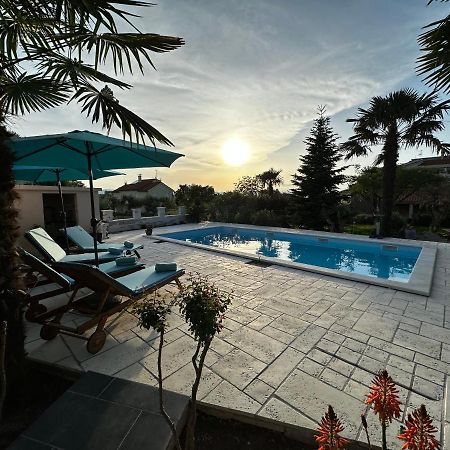 Holiday House Serenity Malinska Dış mekan fotoğraf