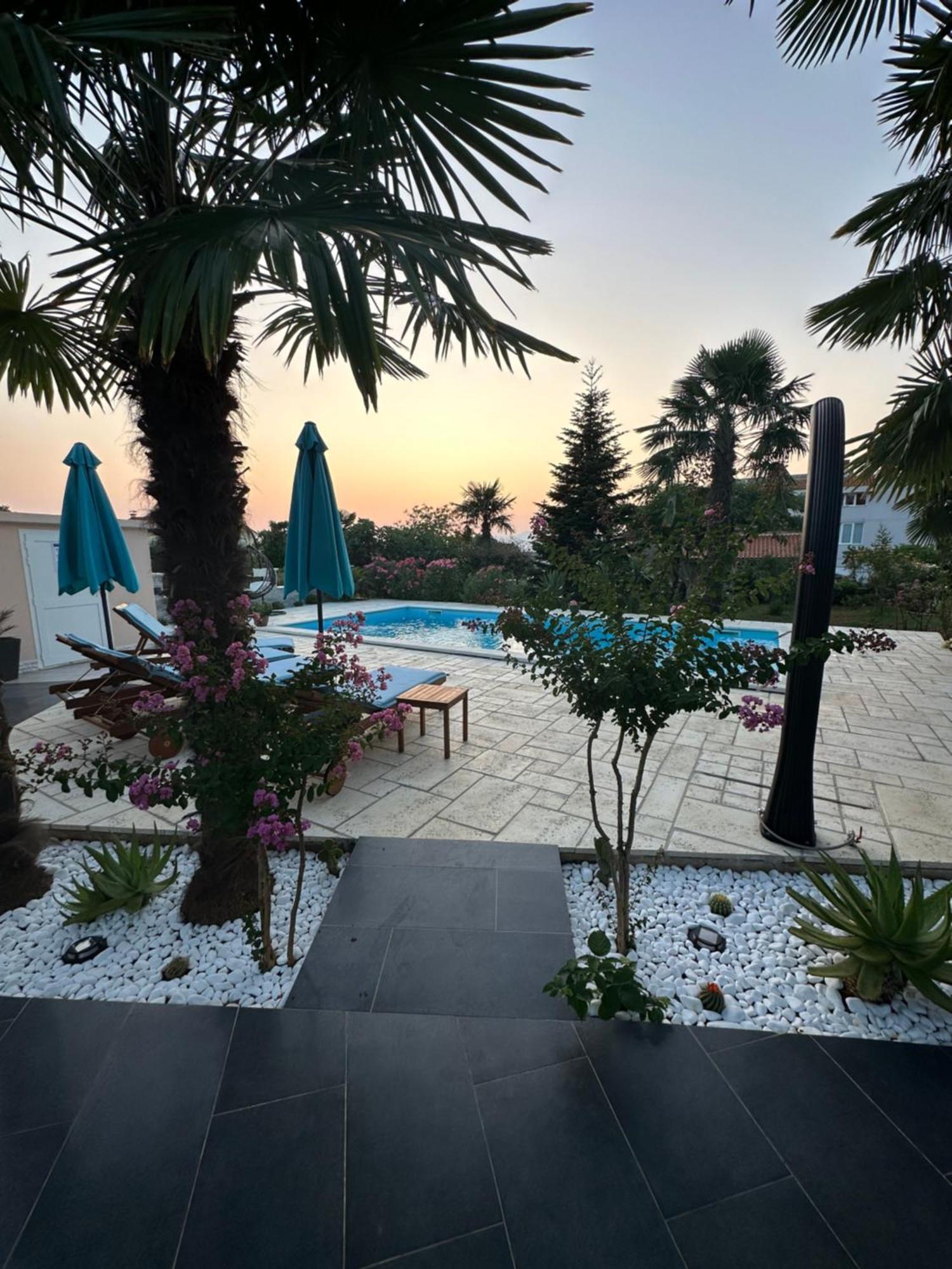 Holiday House Serenity Malinska Dış mekan fotoğraf