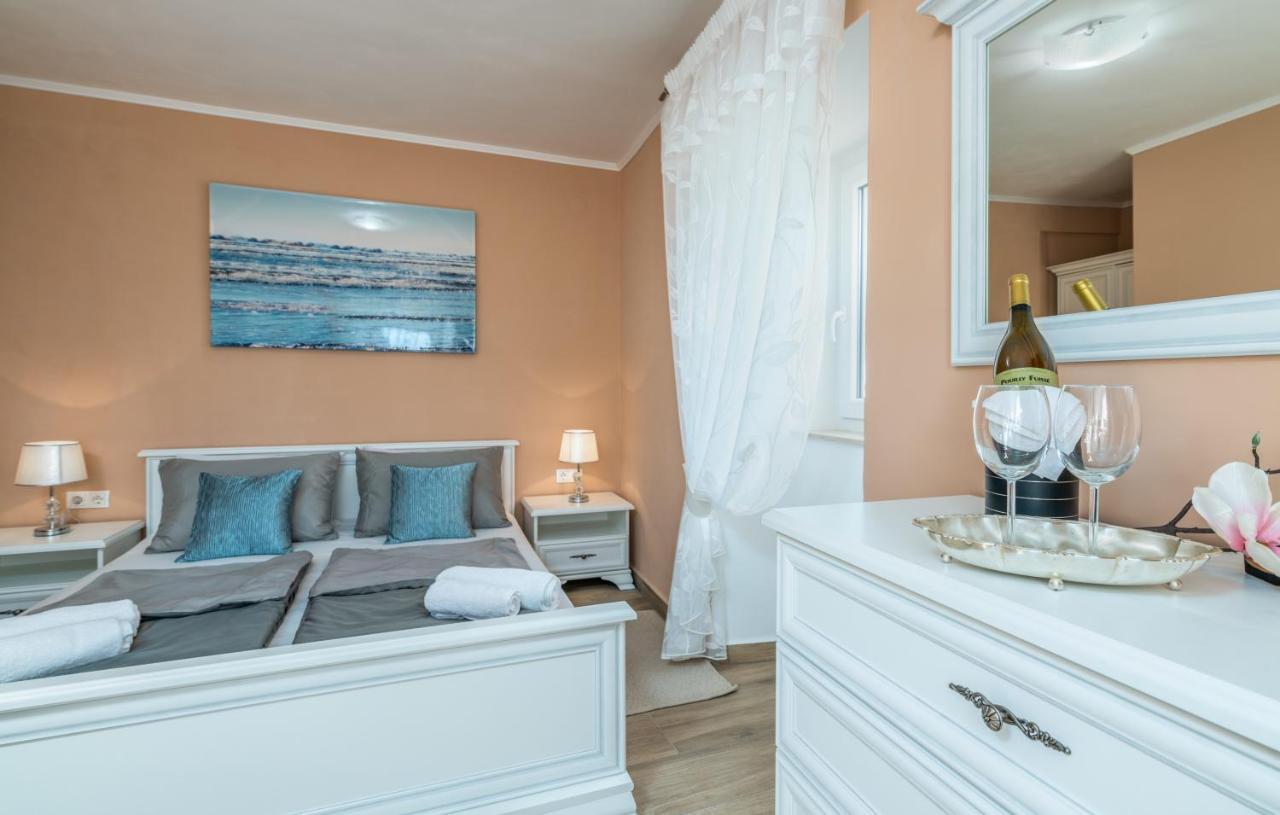 Holiday House Serenity Malinska Dış mekan fotoğraf