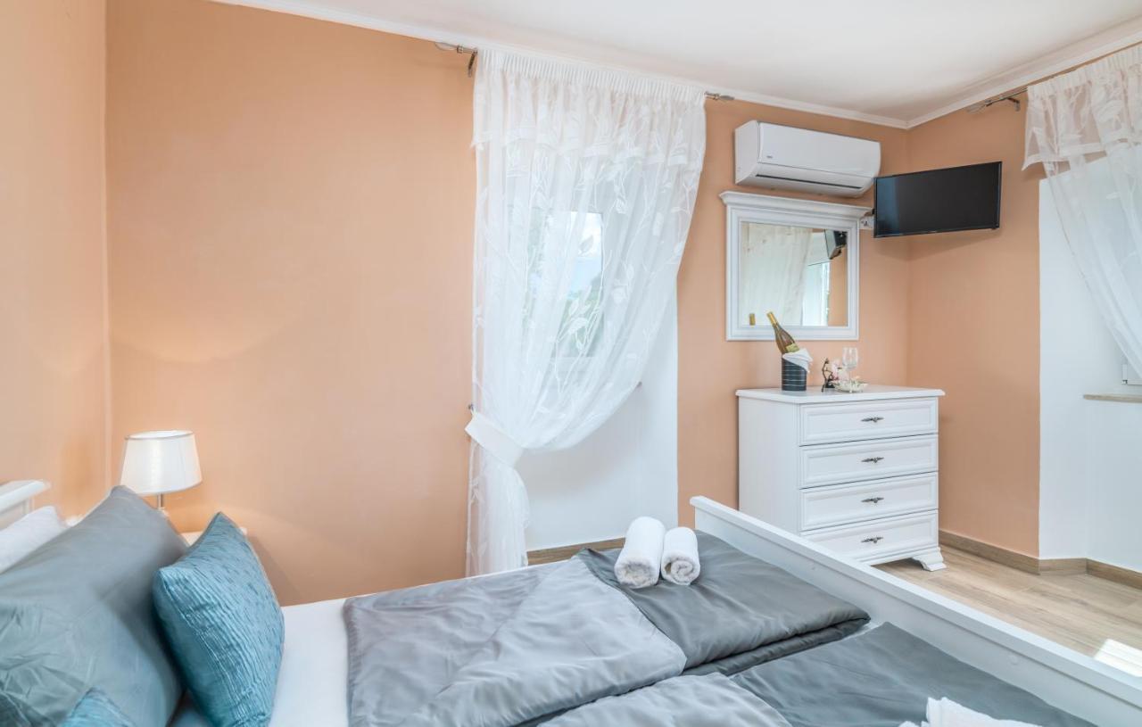 Holiday House Serenity Malinska Dış mekan fotoğraf