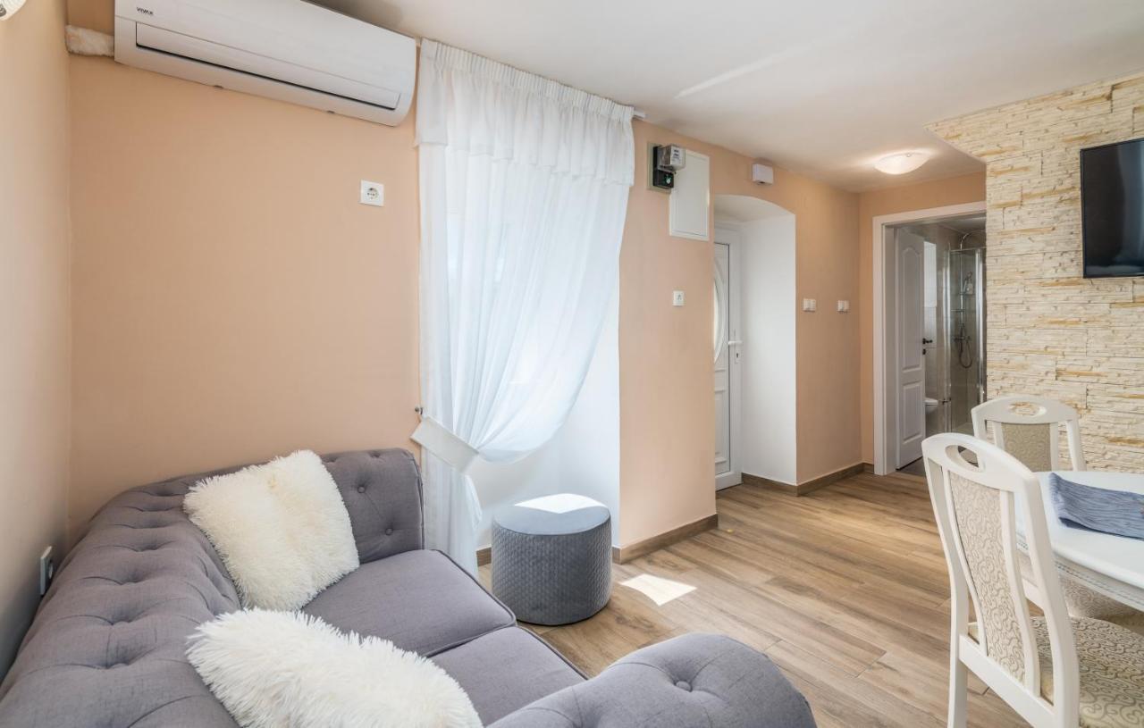 Holiday House Serenity Malinska Dış mekan fotoğraf